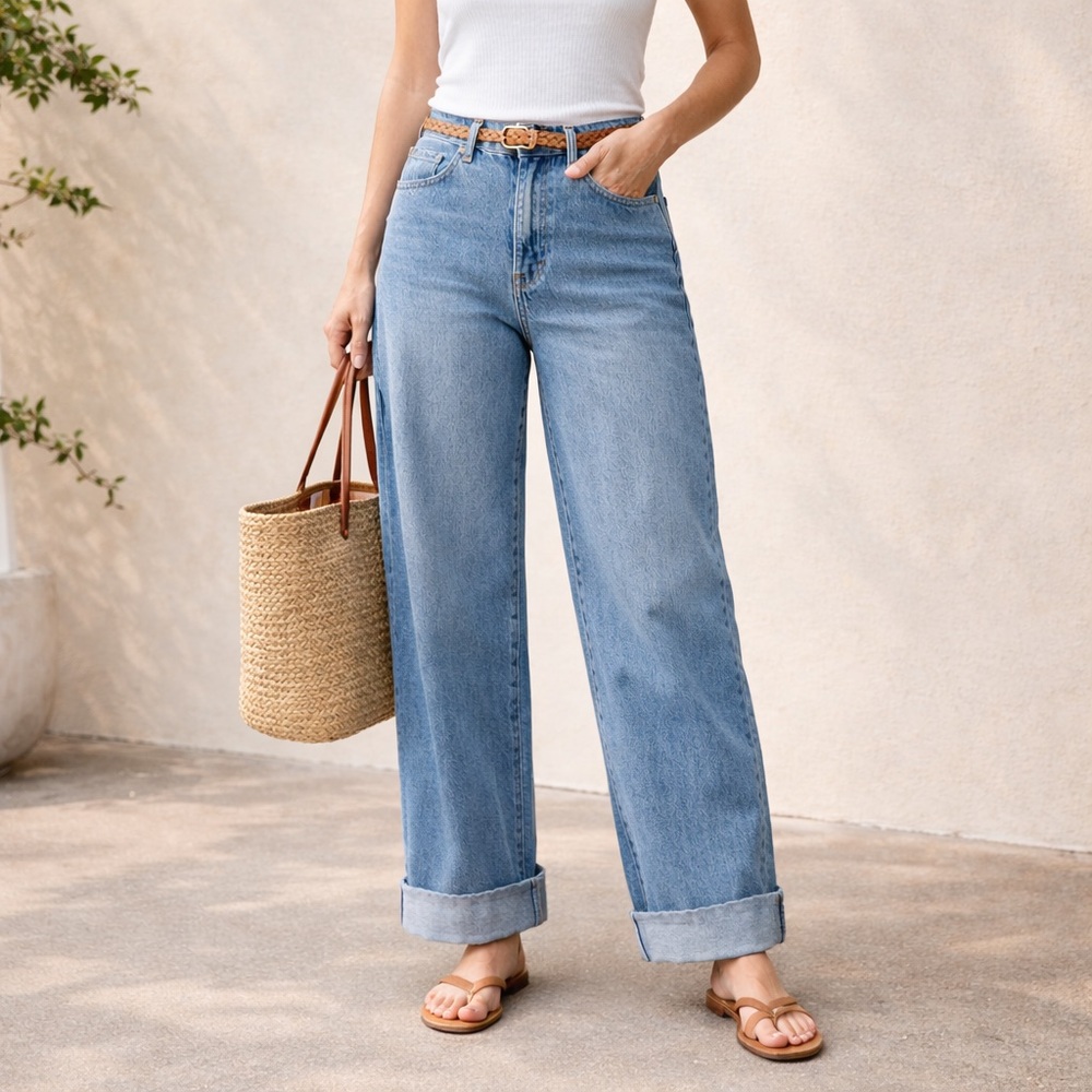 Ann Taylor “The Boyfriend” Mid Rise Wide-Leg Jeans – Size 14 – Sewn Cuffed Hem